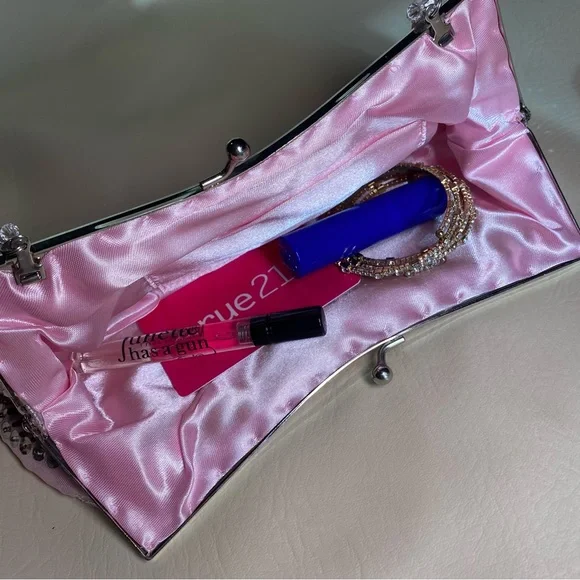 Vintage Beaded Clutch Bag - Picture 13 of 16